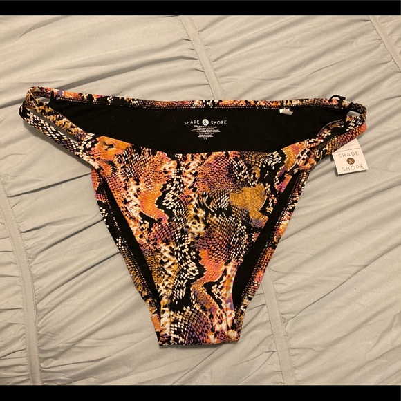 Women’s Bikini Bottom only. - Picture 3 of 7